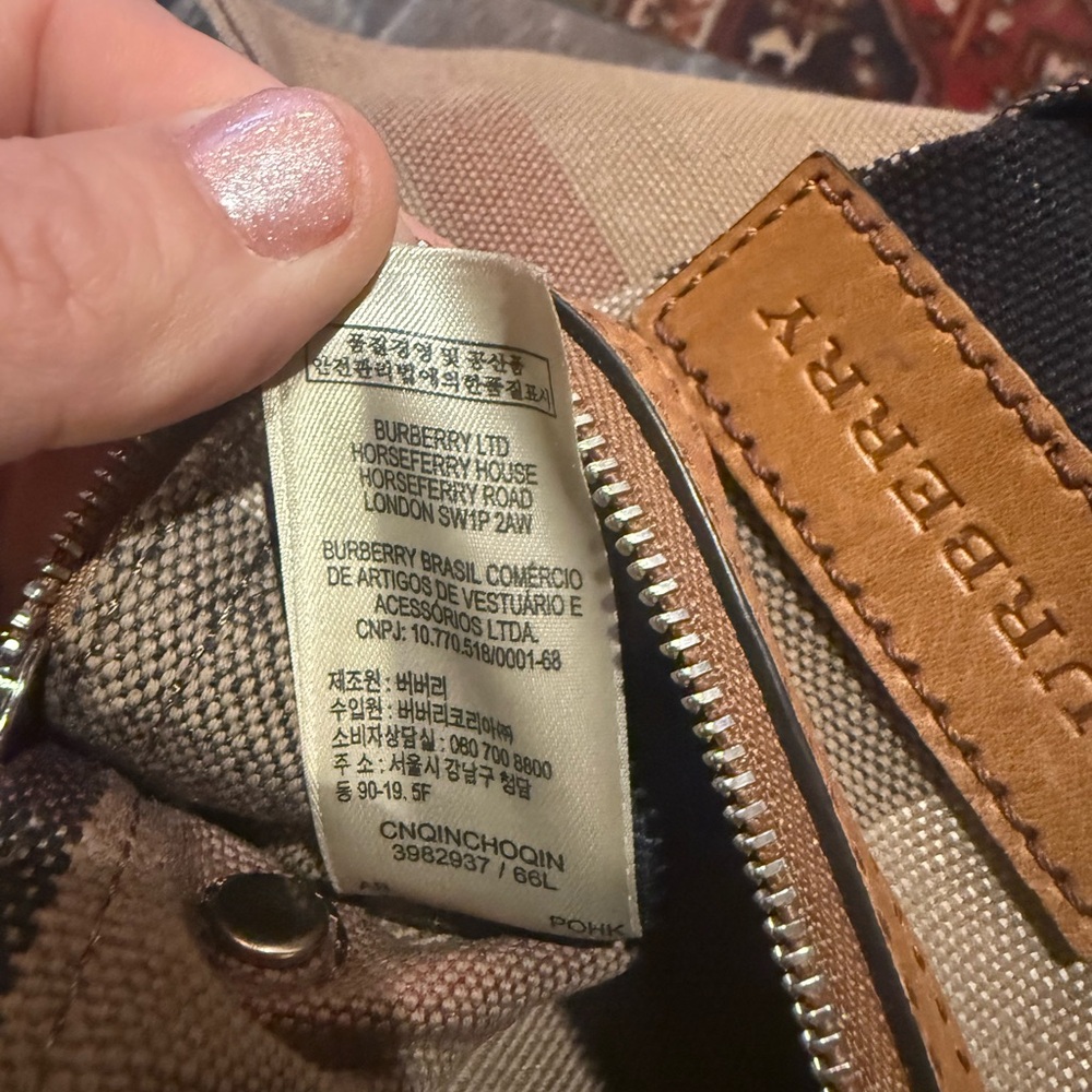 Elegant Tan and Black Burberry Hobo Bag with Tassel - Picture 15 of 15